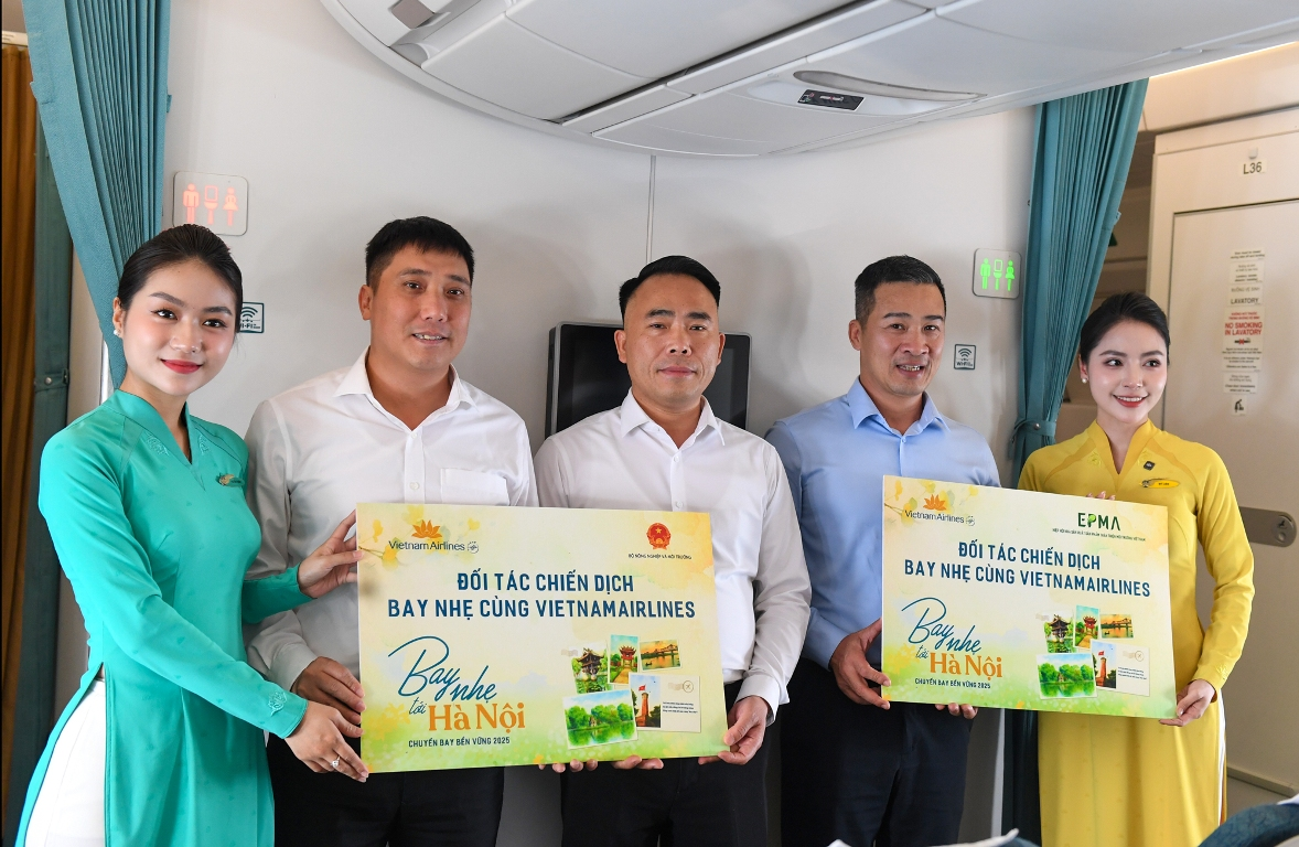 “Bay nhẹ tới Hà Nội”: Kết nối vẻ đẹp mùa thu Thủ đô với thông điệp xanh cùng Vietnam Airlines